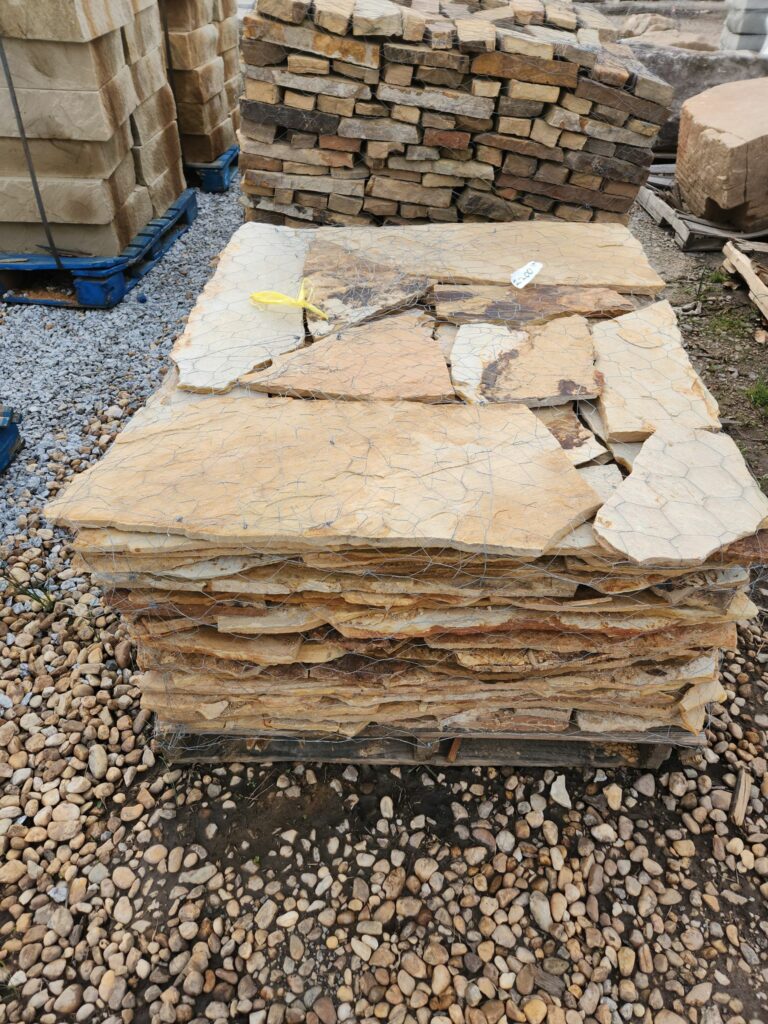 Decorative Flagstone Pallet – Metro Turf Landscape Supply